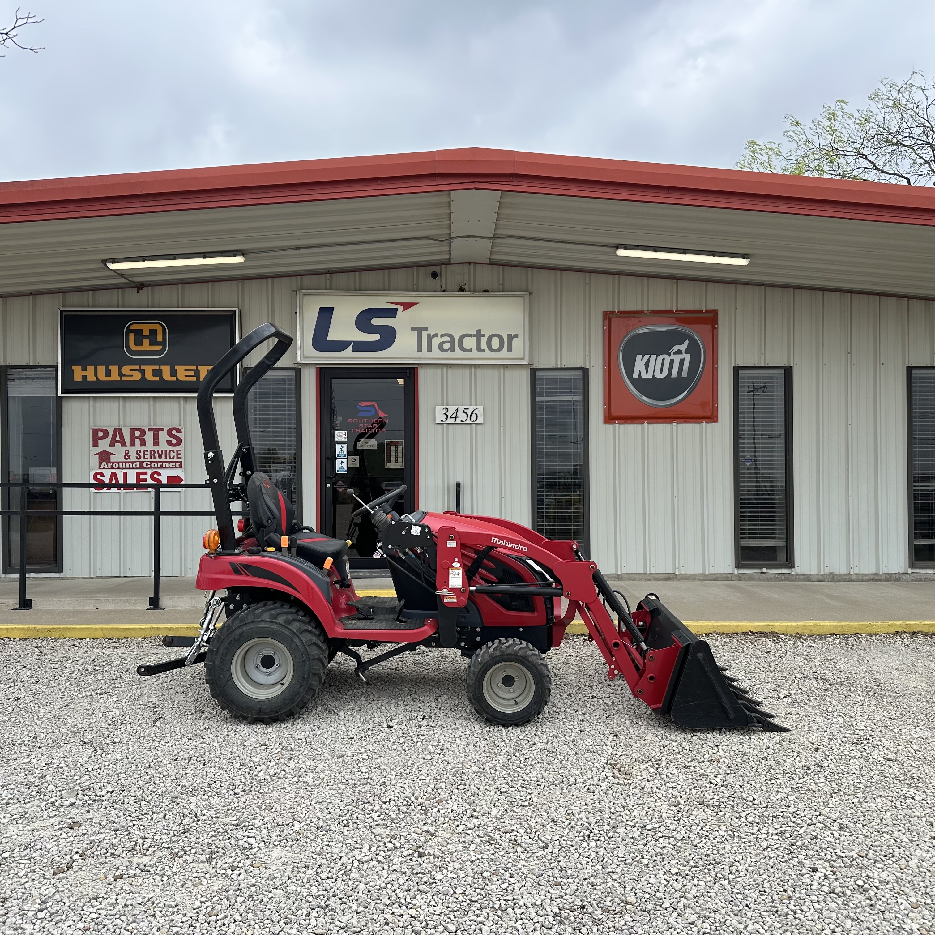 Mahindra EMAX 20S – 4633