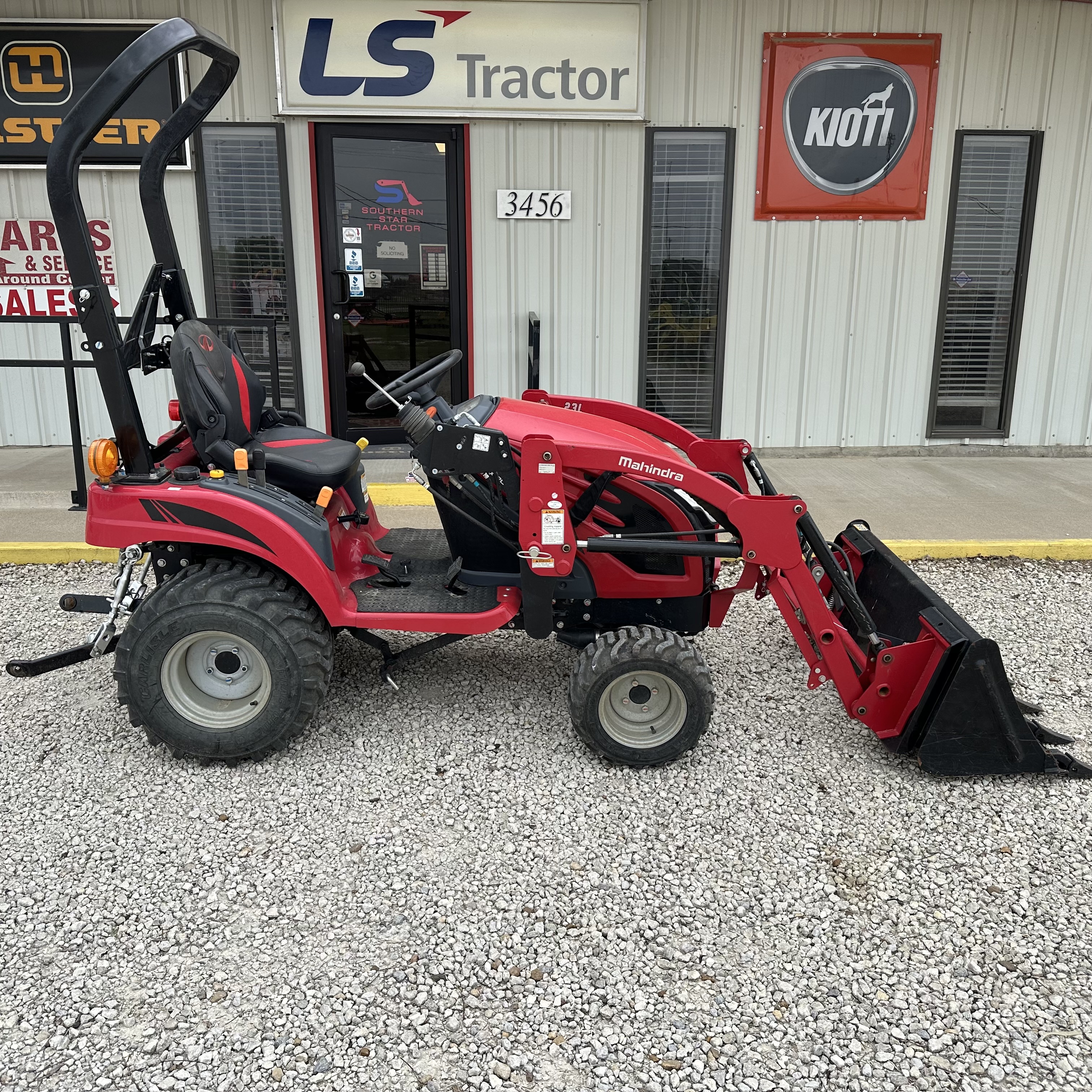 Mahindra EMAX 20S:4633