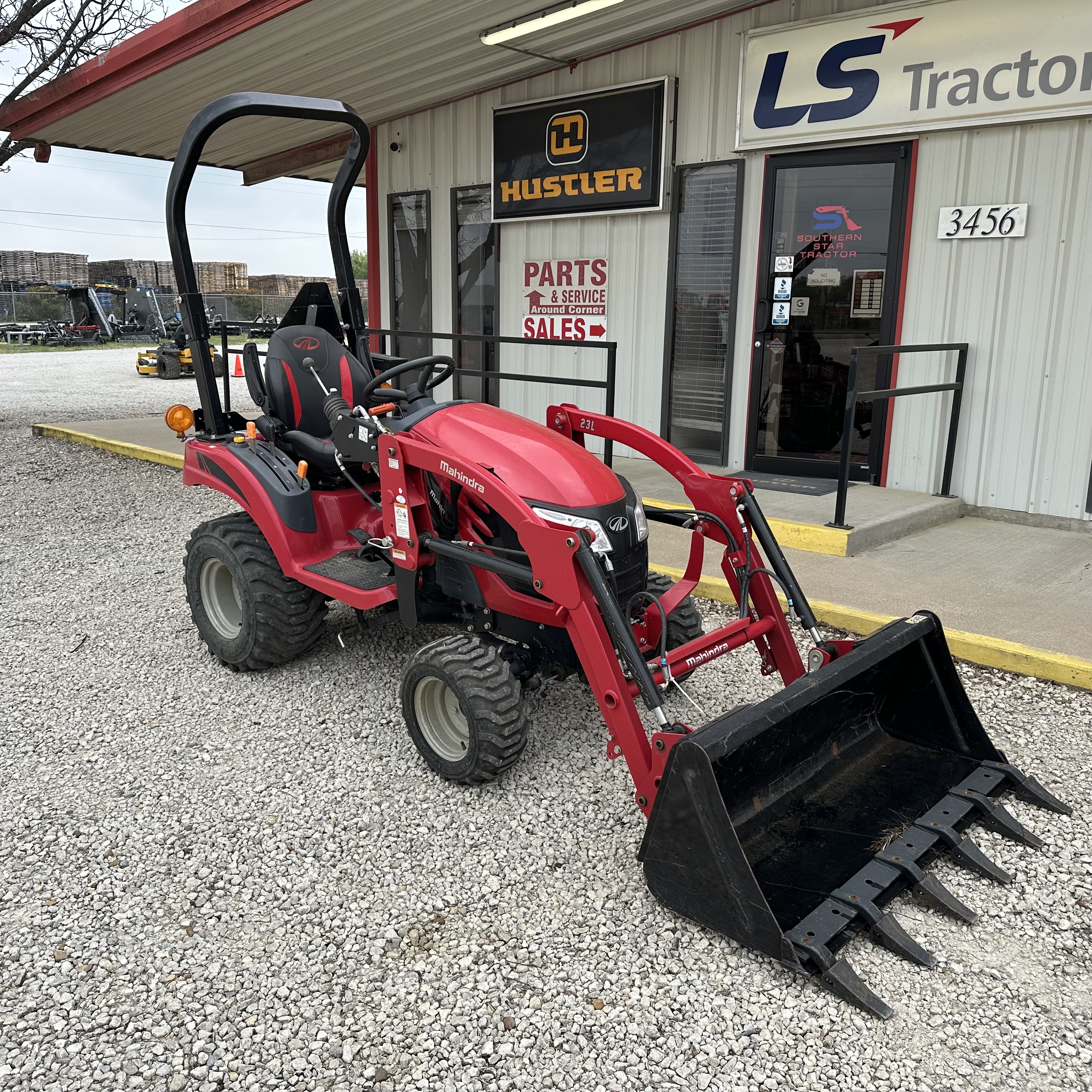 Mahindra EMAX 20S:4633