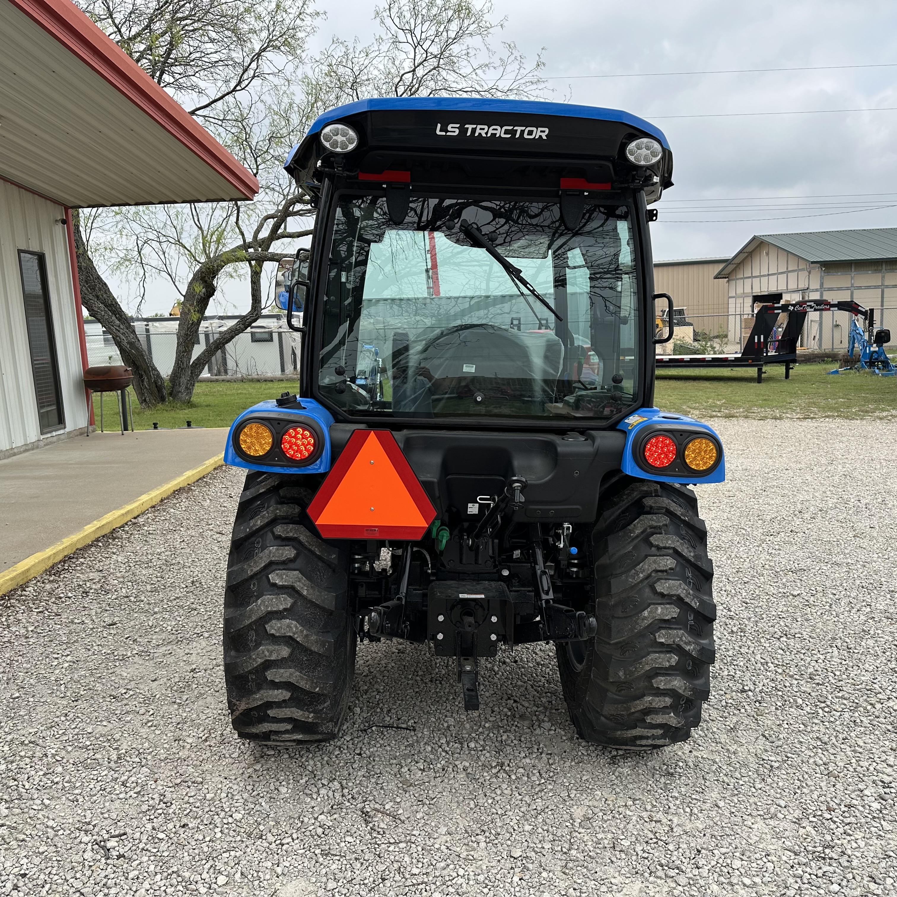 LS Tractor MT232HC:137