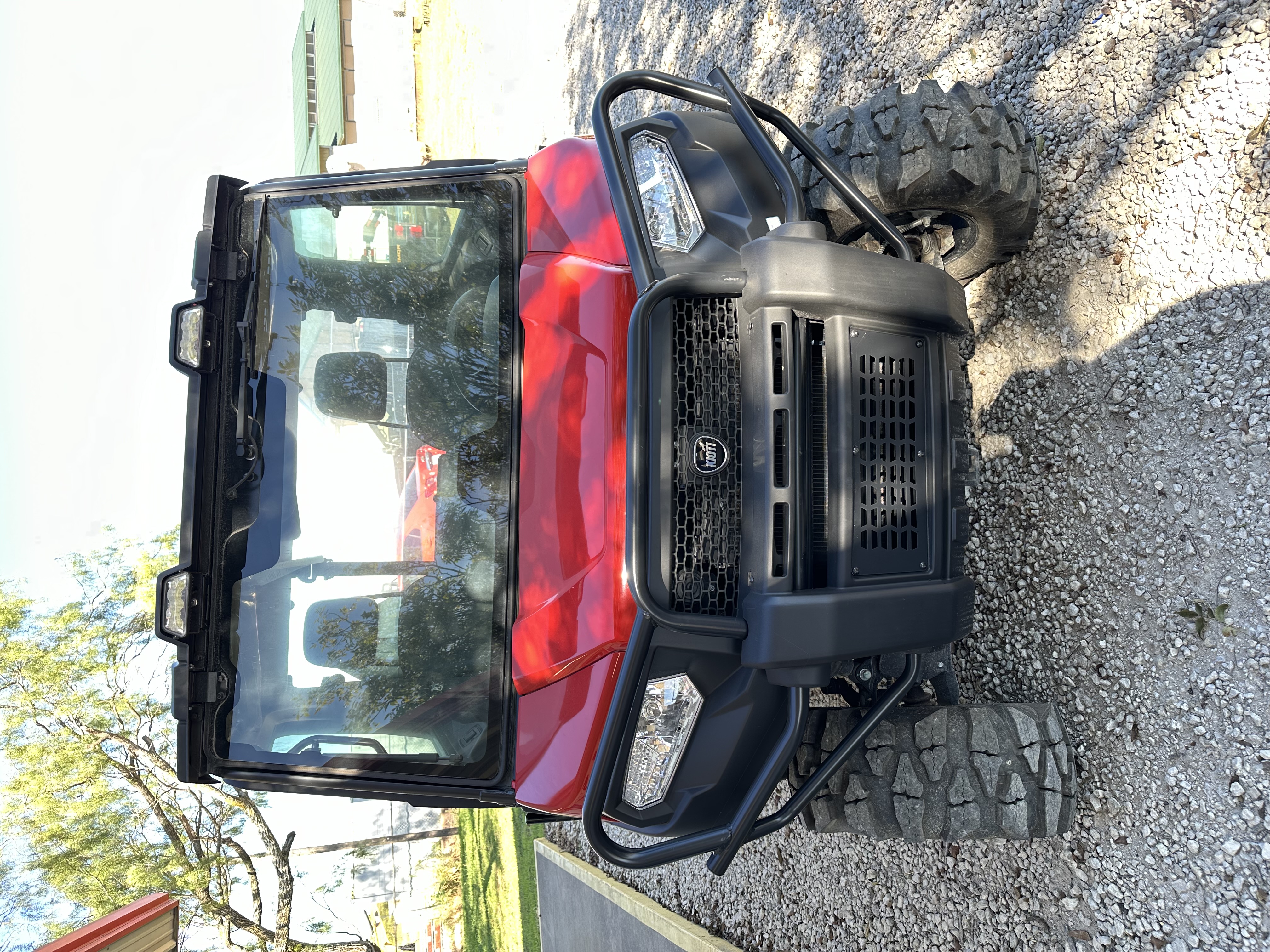 Kioti K9 2400 CAB:180