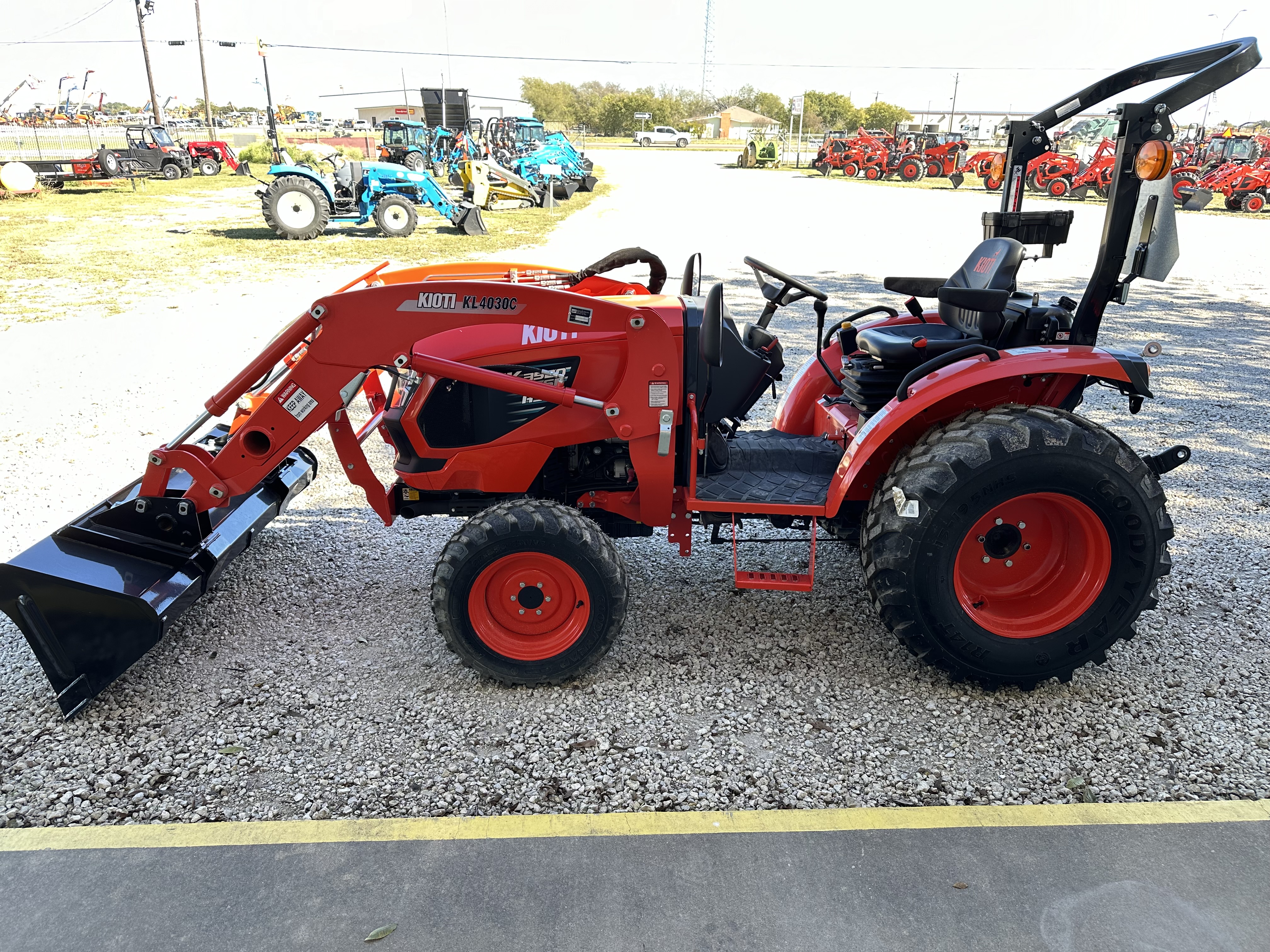 Kioti CK4020SE HST:115