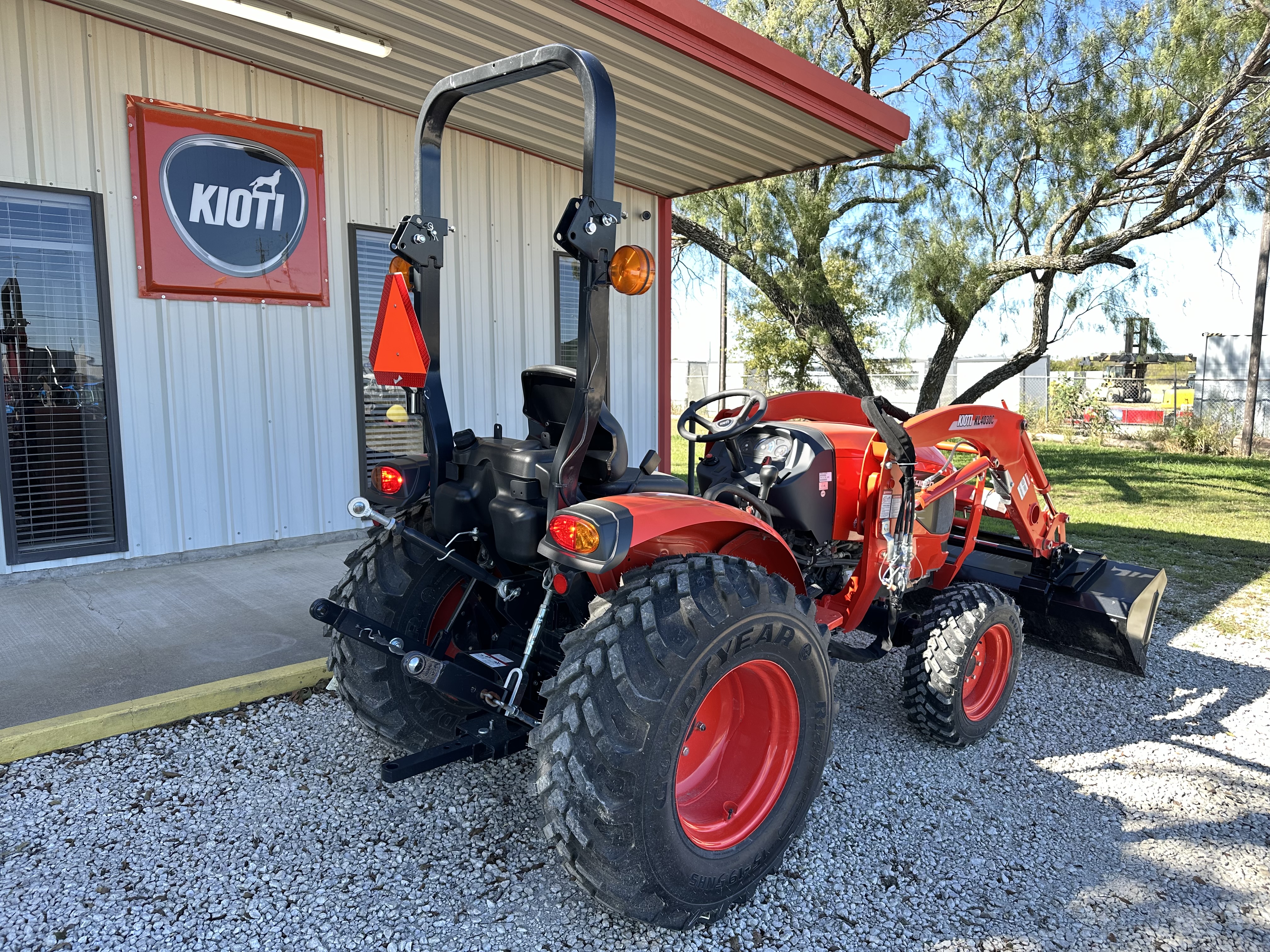 Kioti CK4020 HST:114