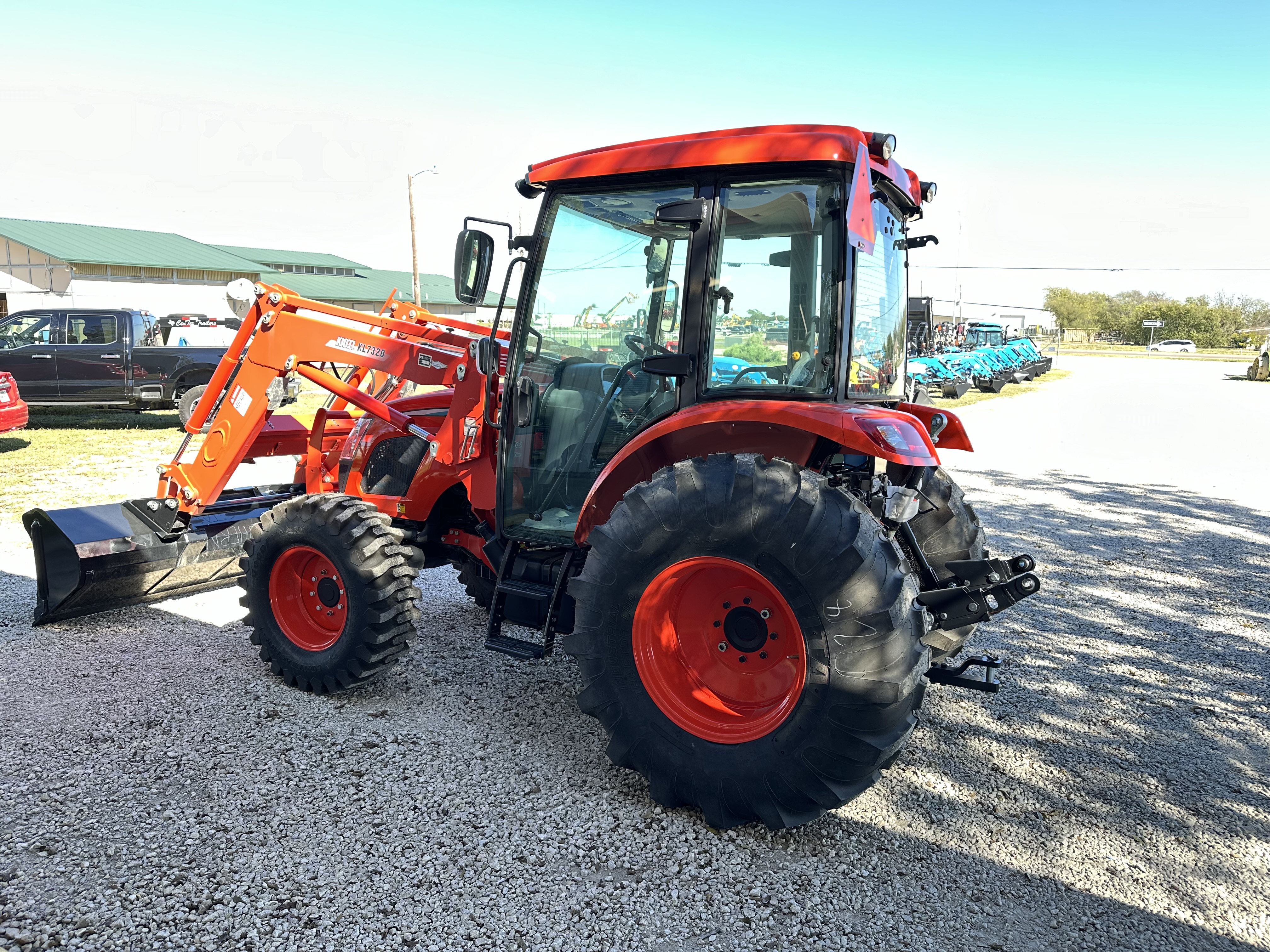 Kioti RX7320 POWERSHUTTLE CAB:188