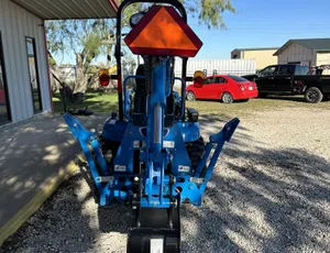 LS Tractor XJ2025H TLB:215
