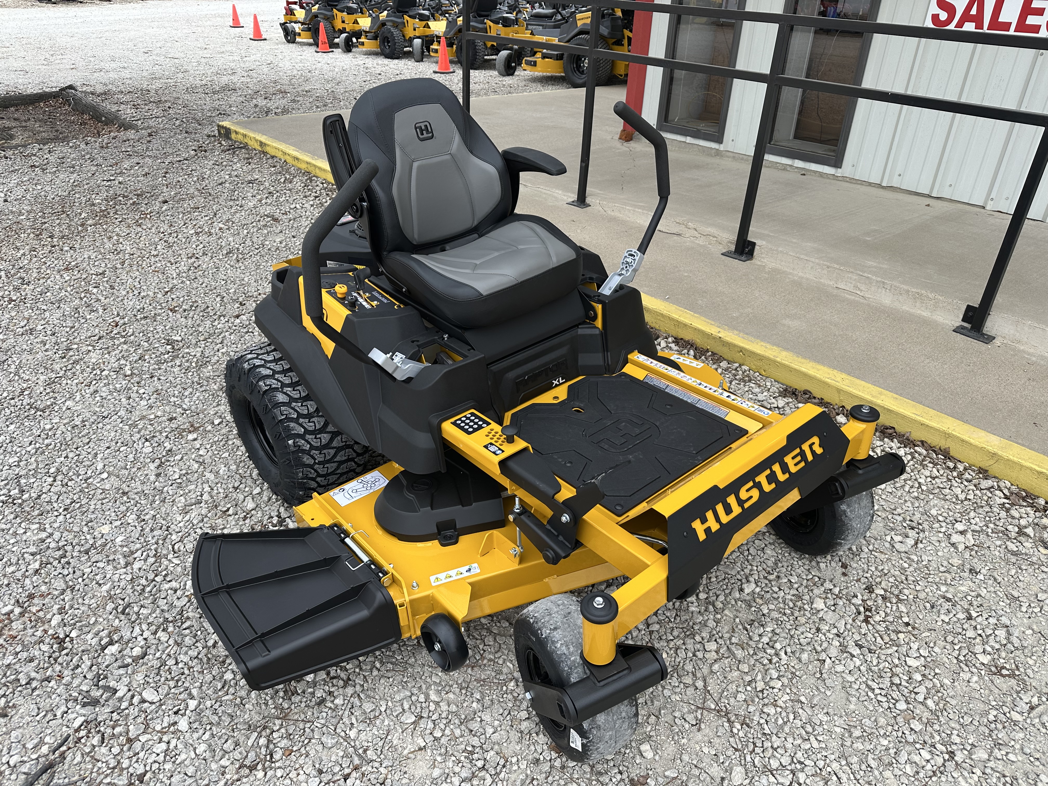 Hustler Raptor XL 54:4987