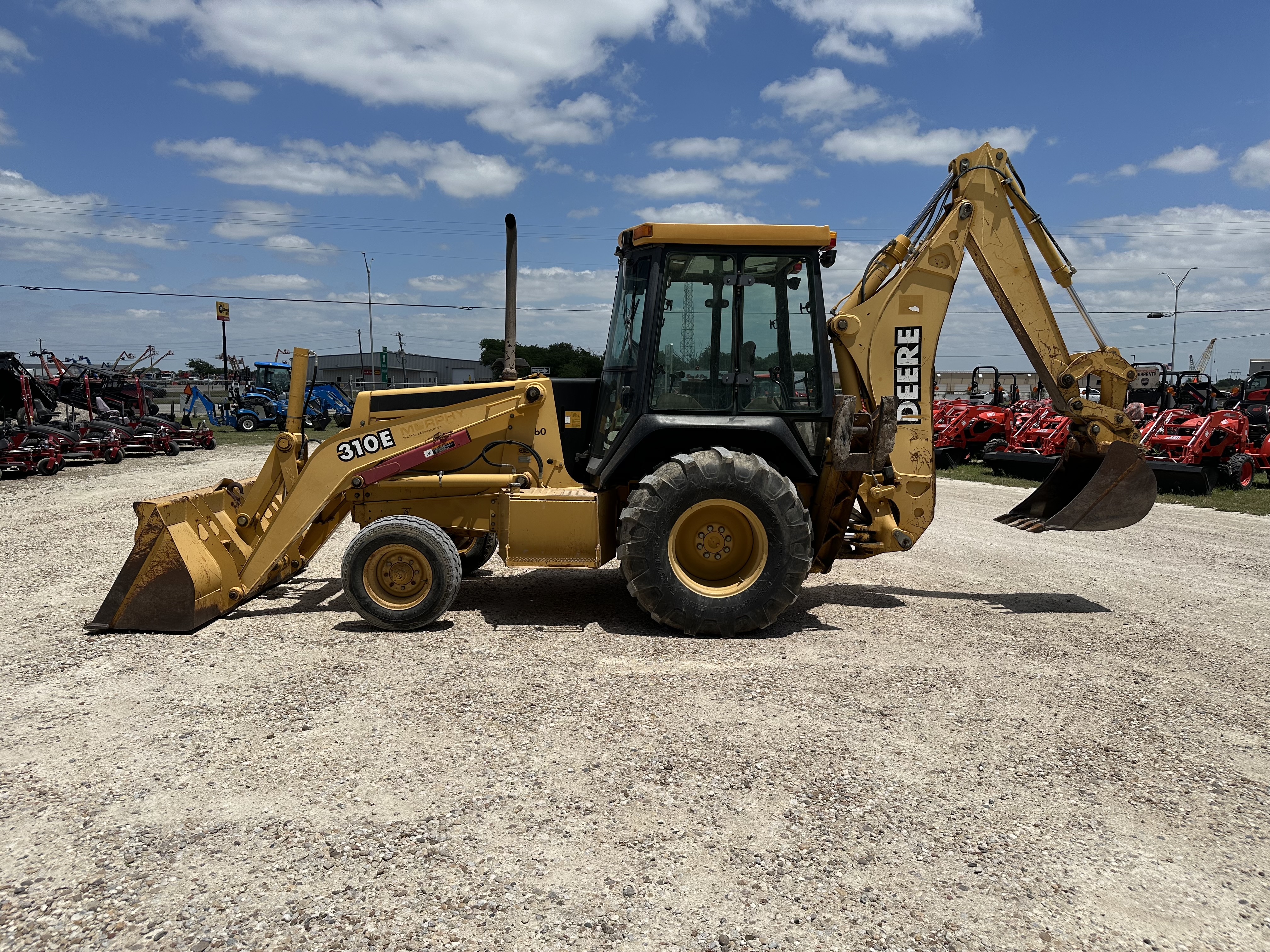 John Deere 310E:5207