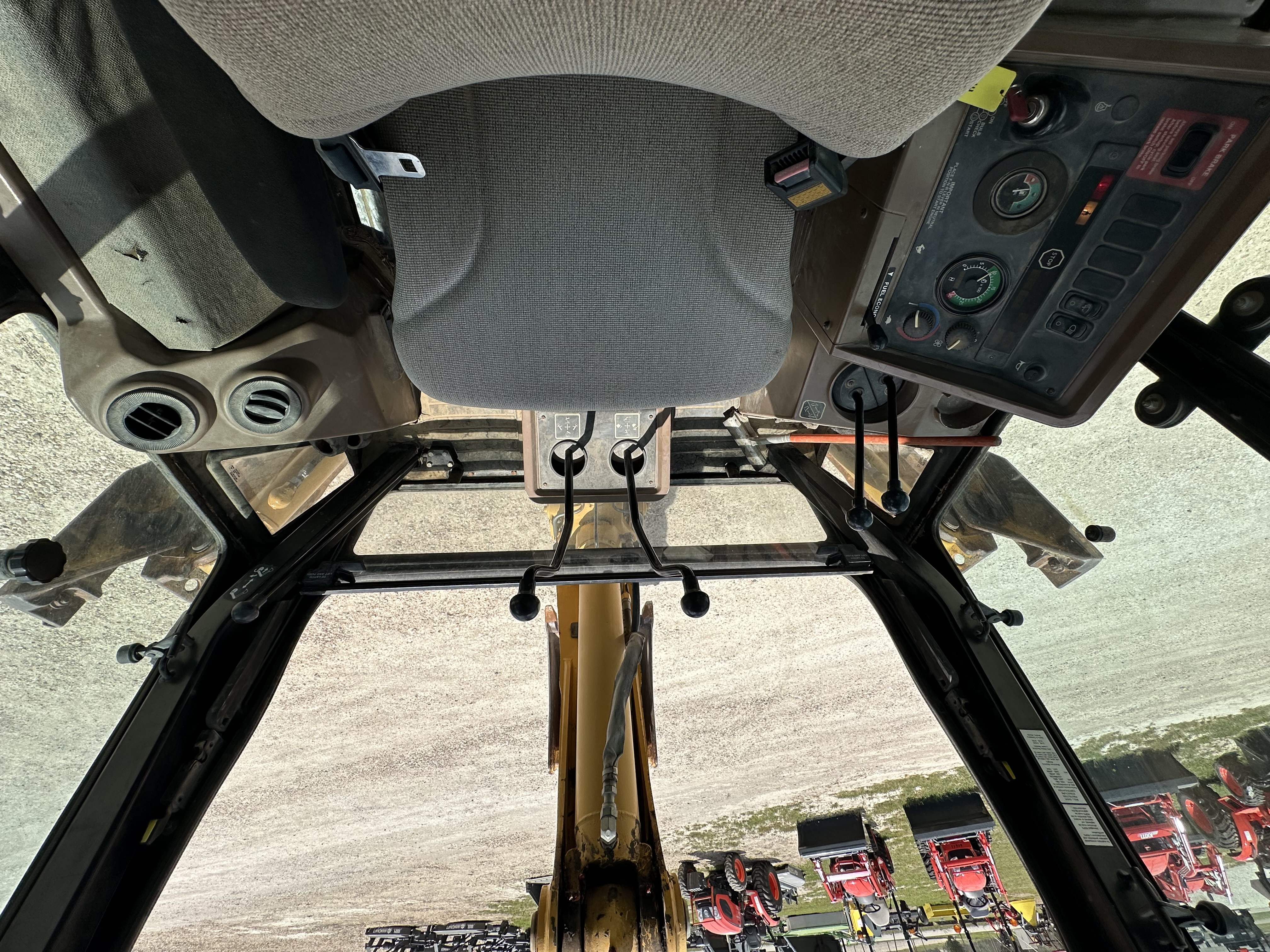 John Deere 310E:5207