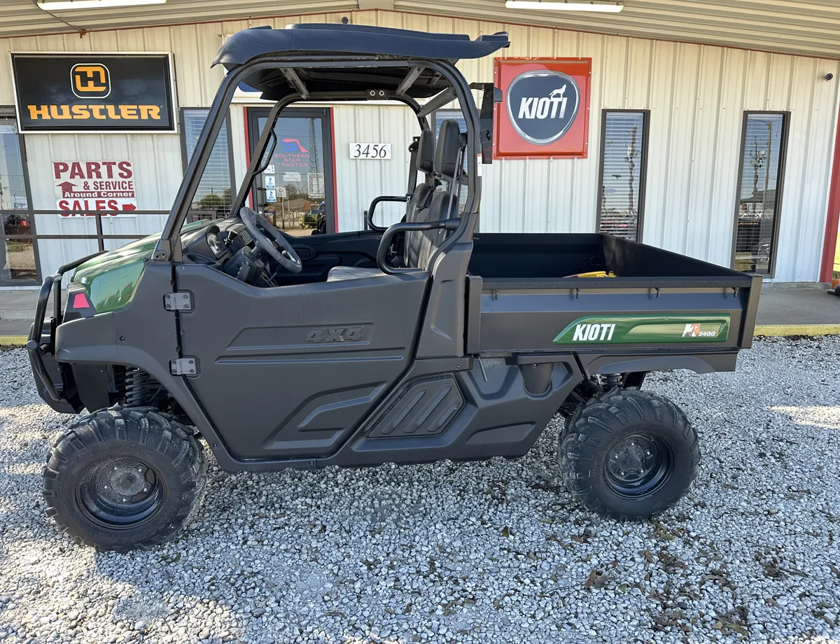 Kioti K9 2400  181