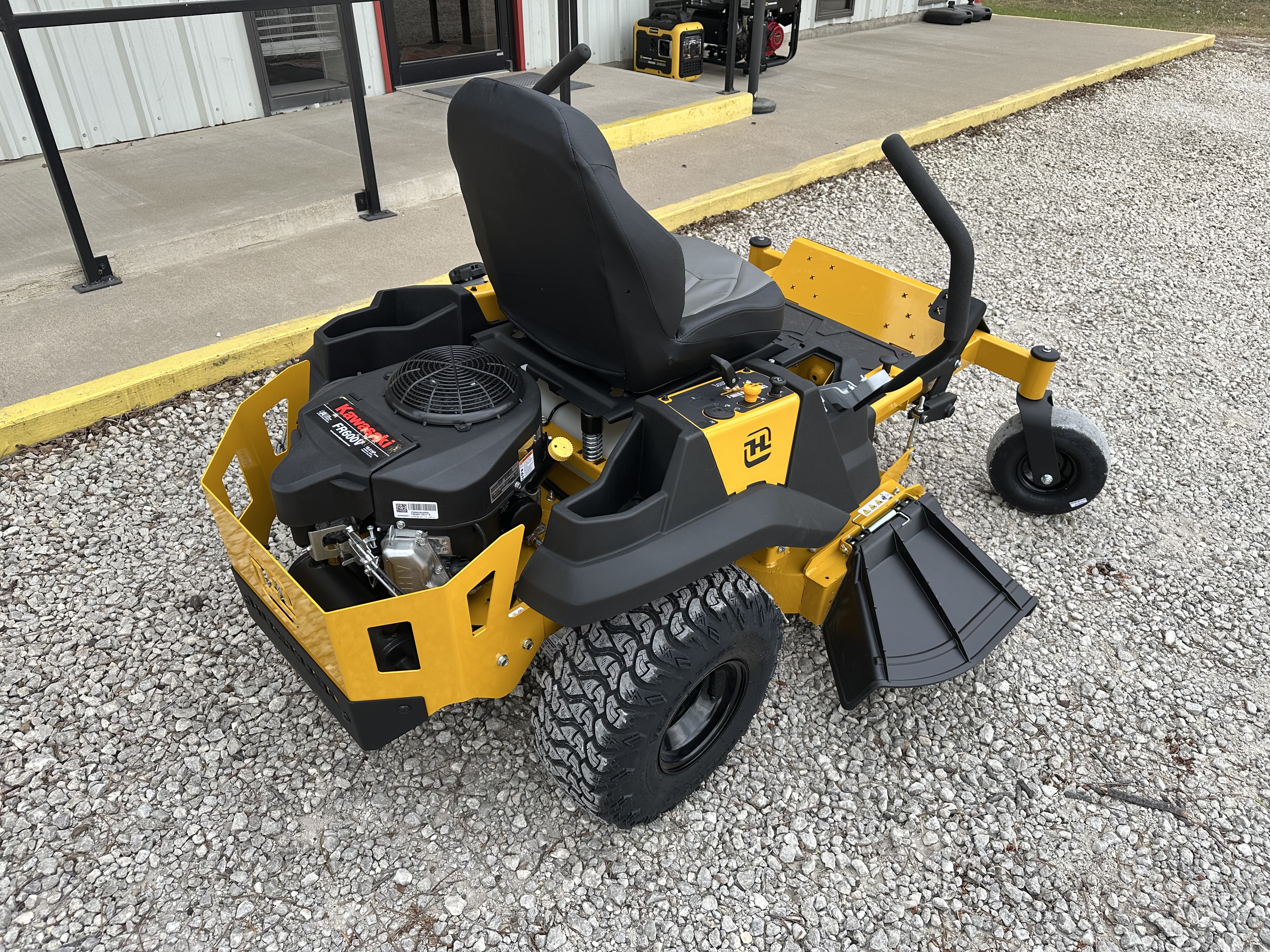 Hustler Raptor X 42:4976