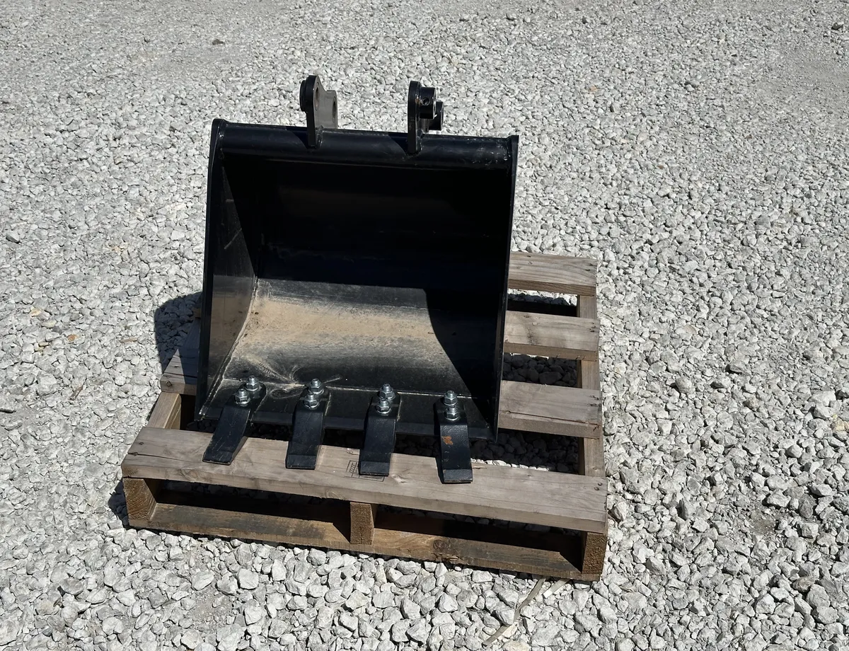 LS Tractor 42104078:4649