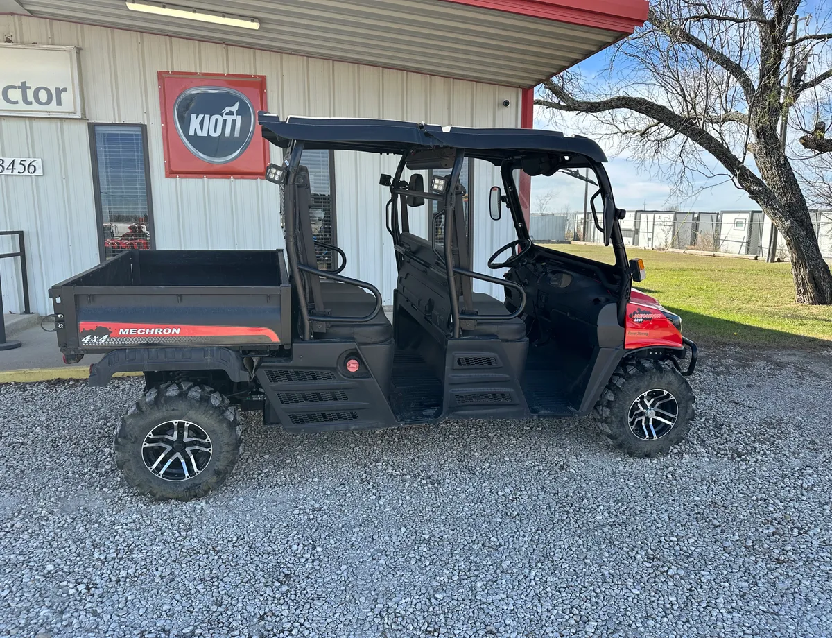 Kioti Mechron 2240  1864