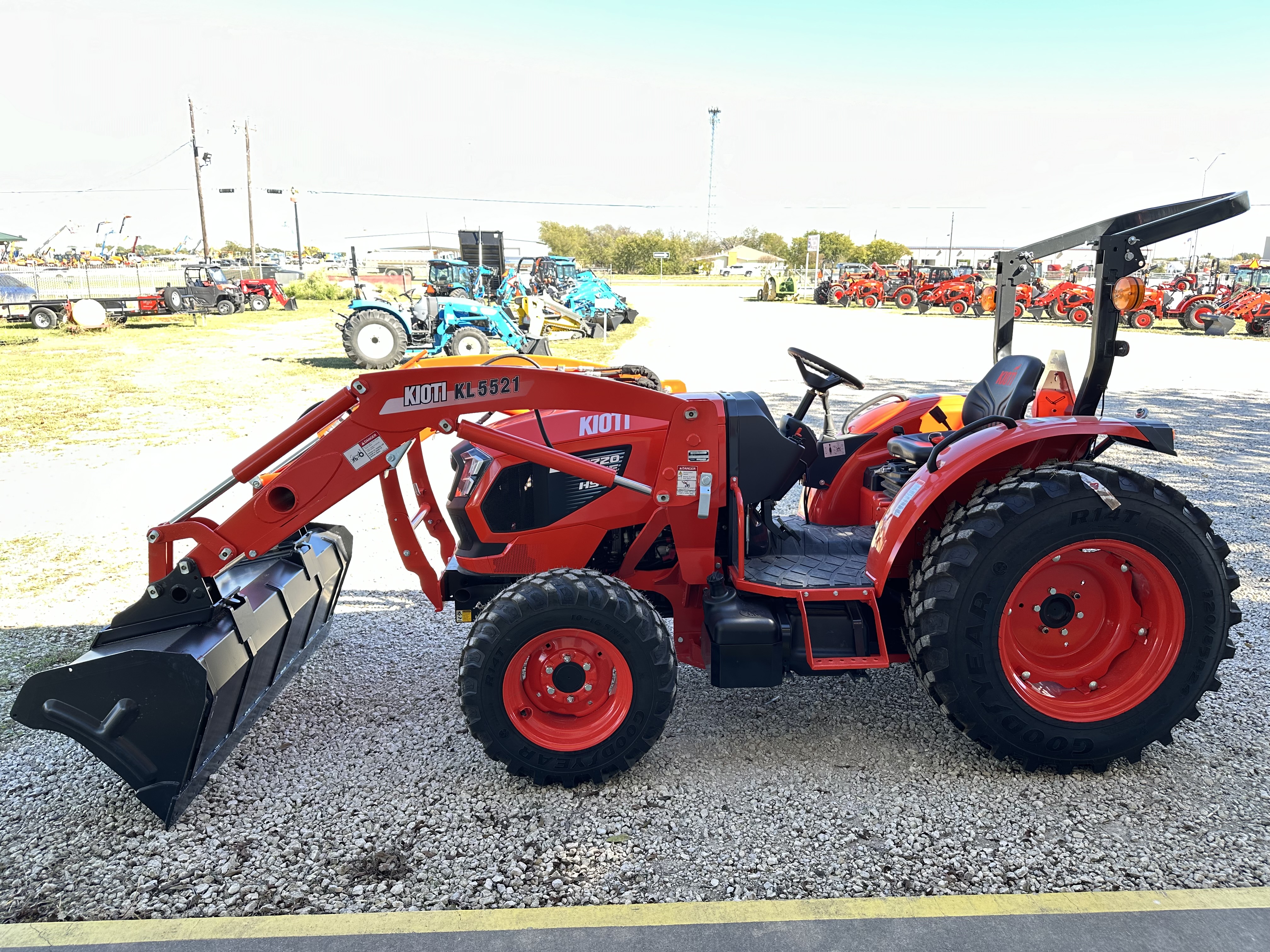 Kioti DK4720SE HST:4747