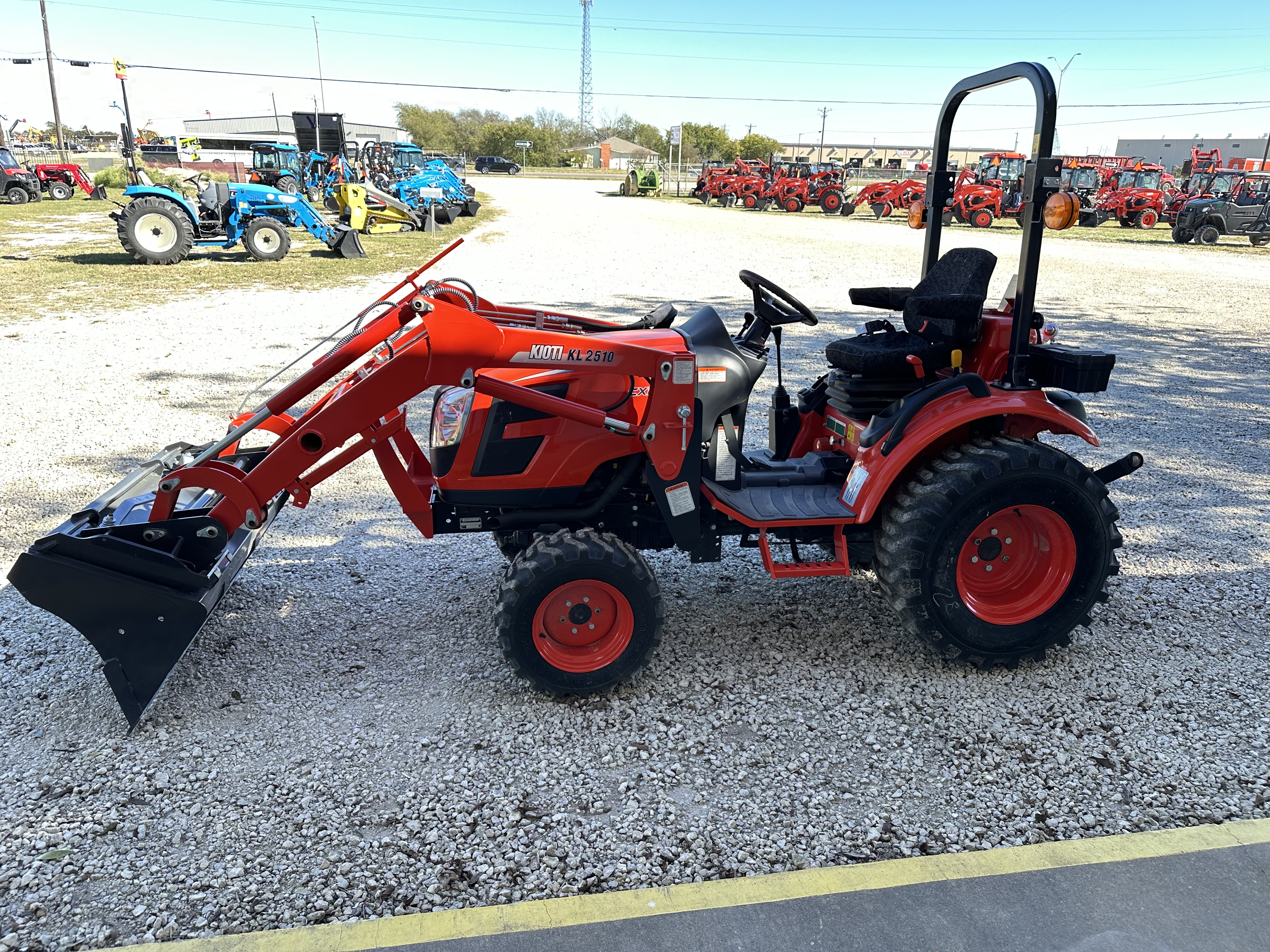 Kioti CX2510 HST:4738