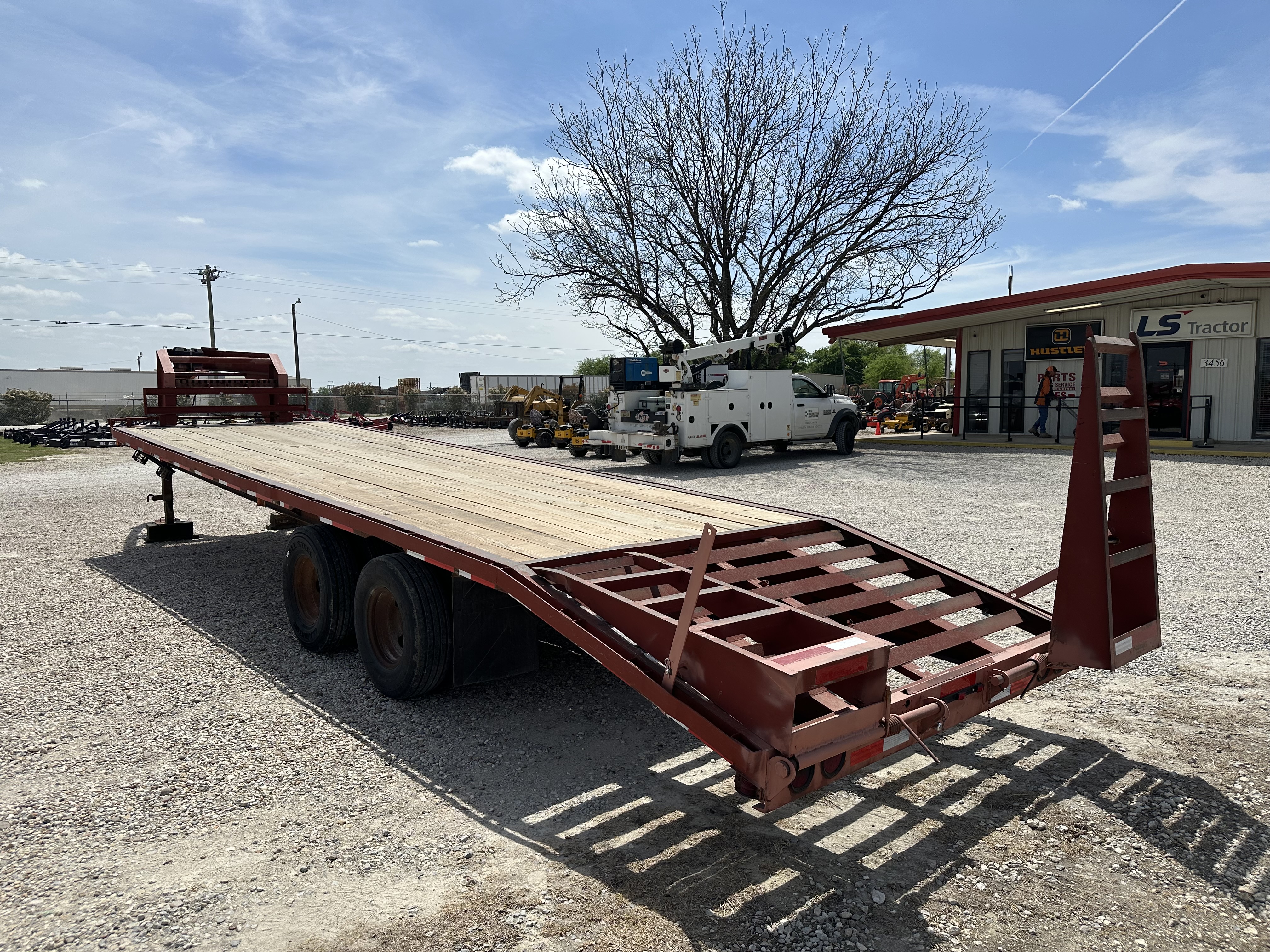 Shop 30 FB Trailer:4936