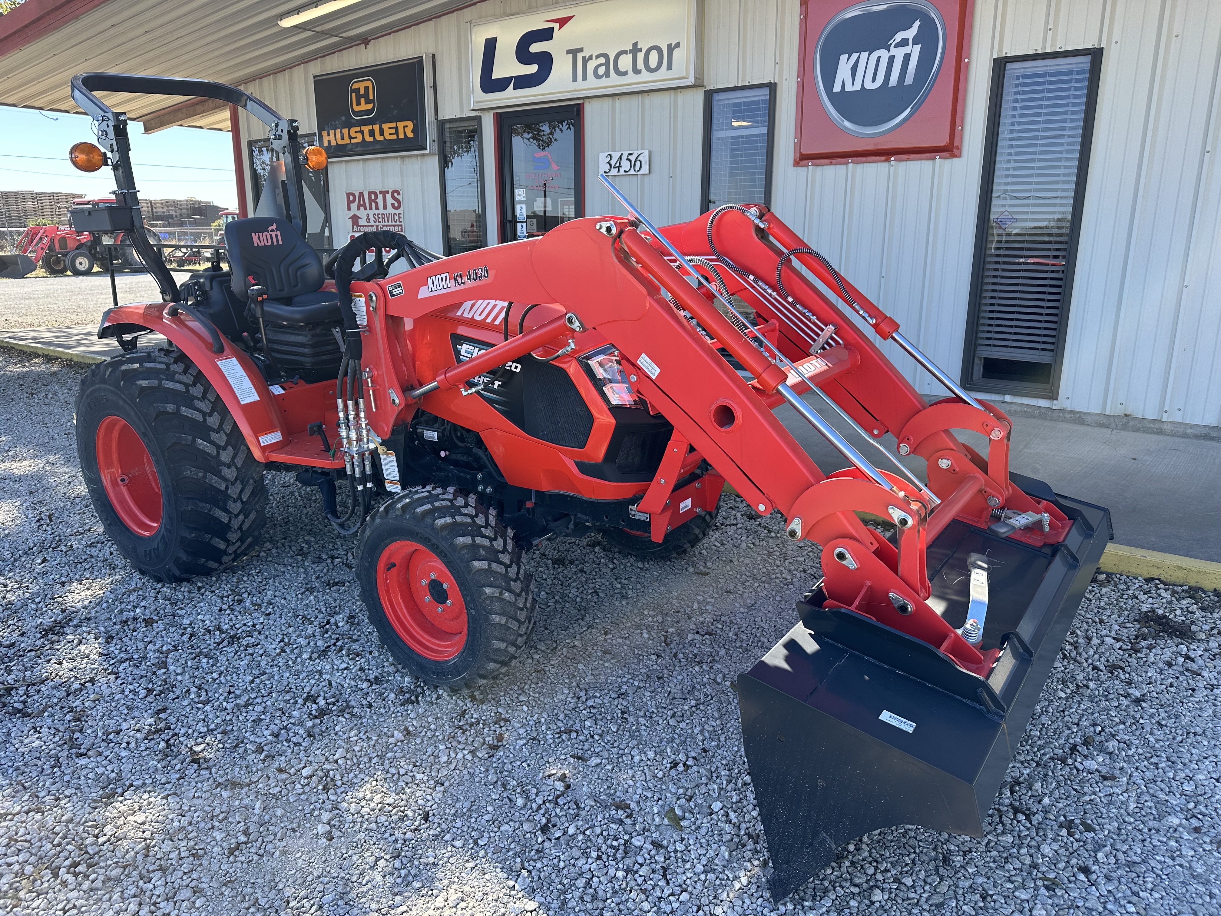 Kioti CK2620 HST:4667