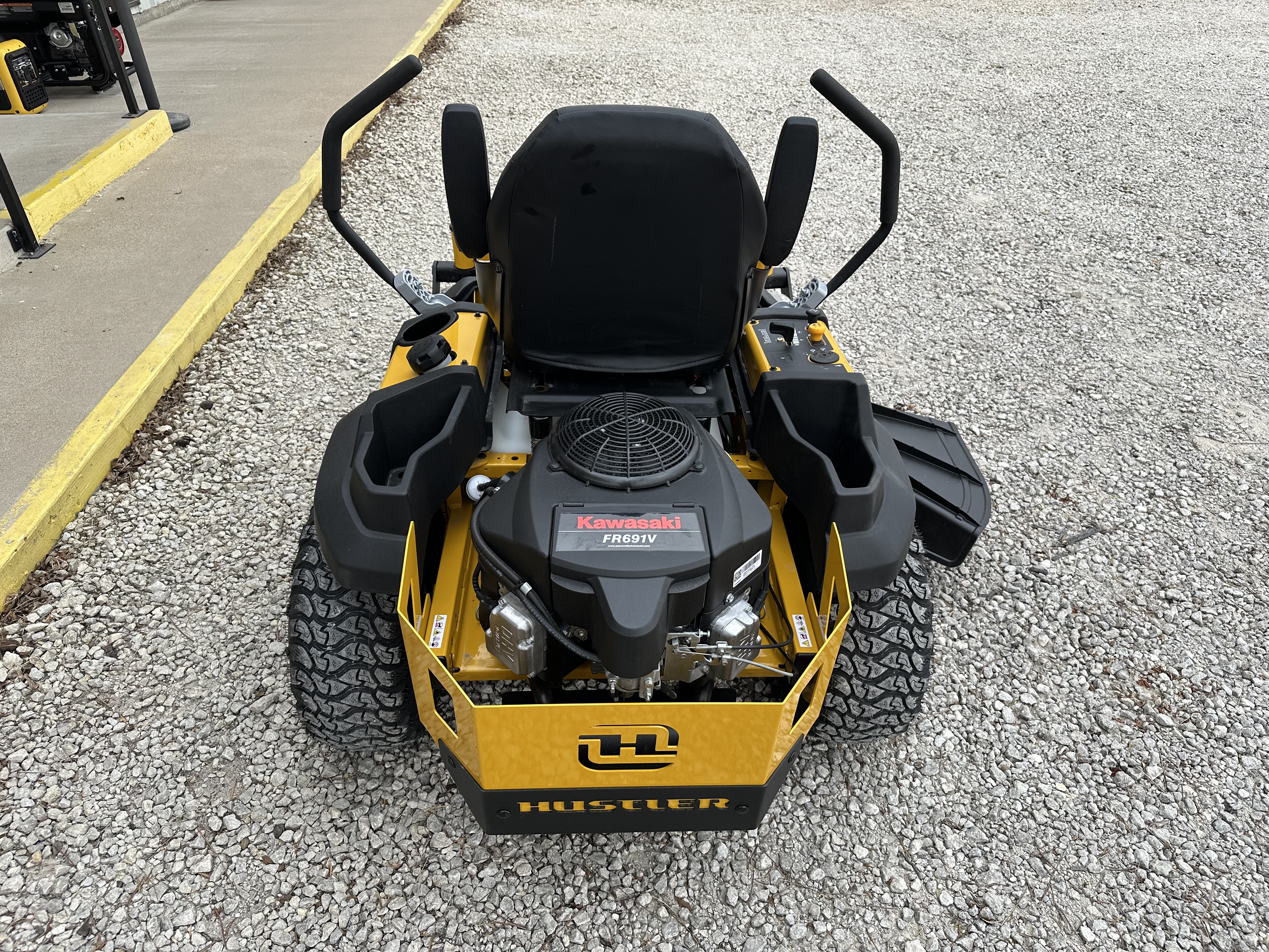 Hustler Raptor XL 48:4986