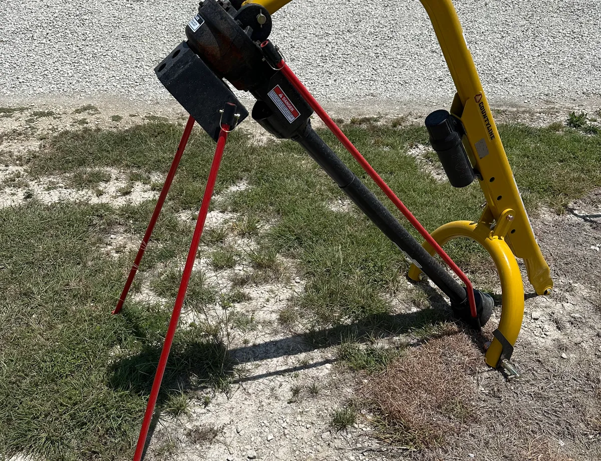 County Line POST HOLE DIGGER  5208