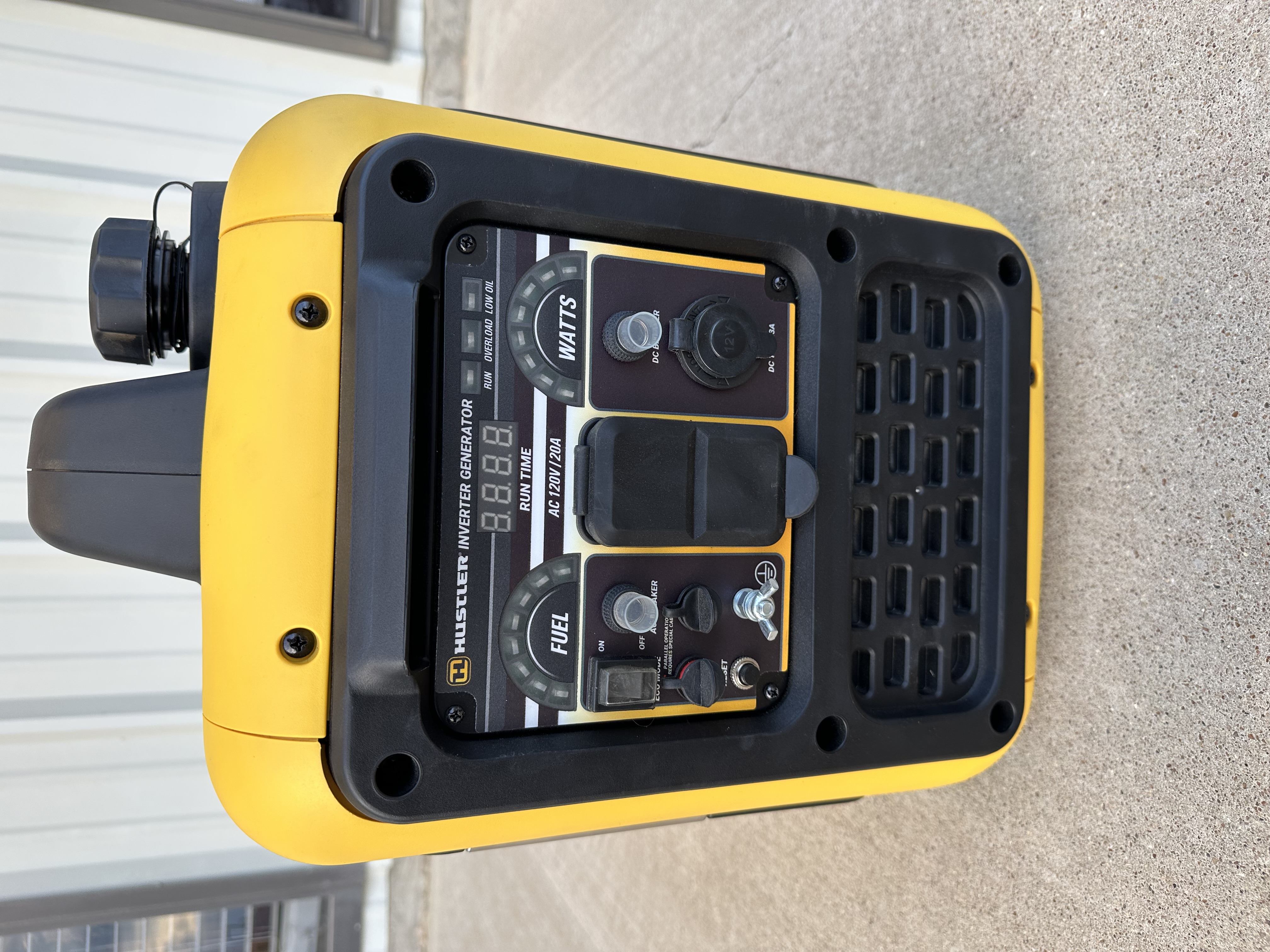 Hustler INVERTER GENERATOR HIG2200 (2200 W):4495