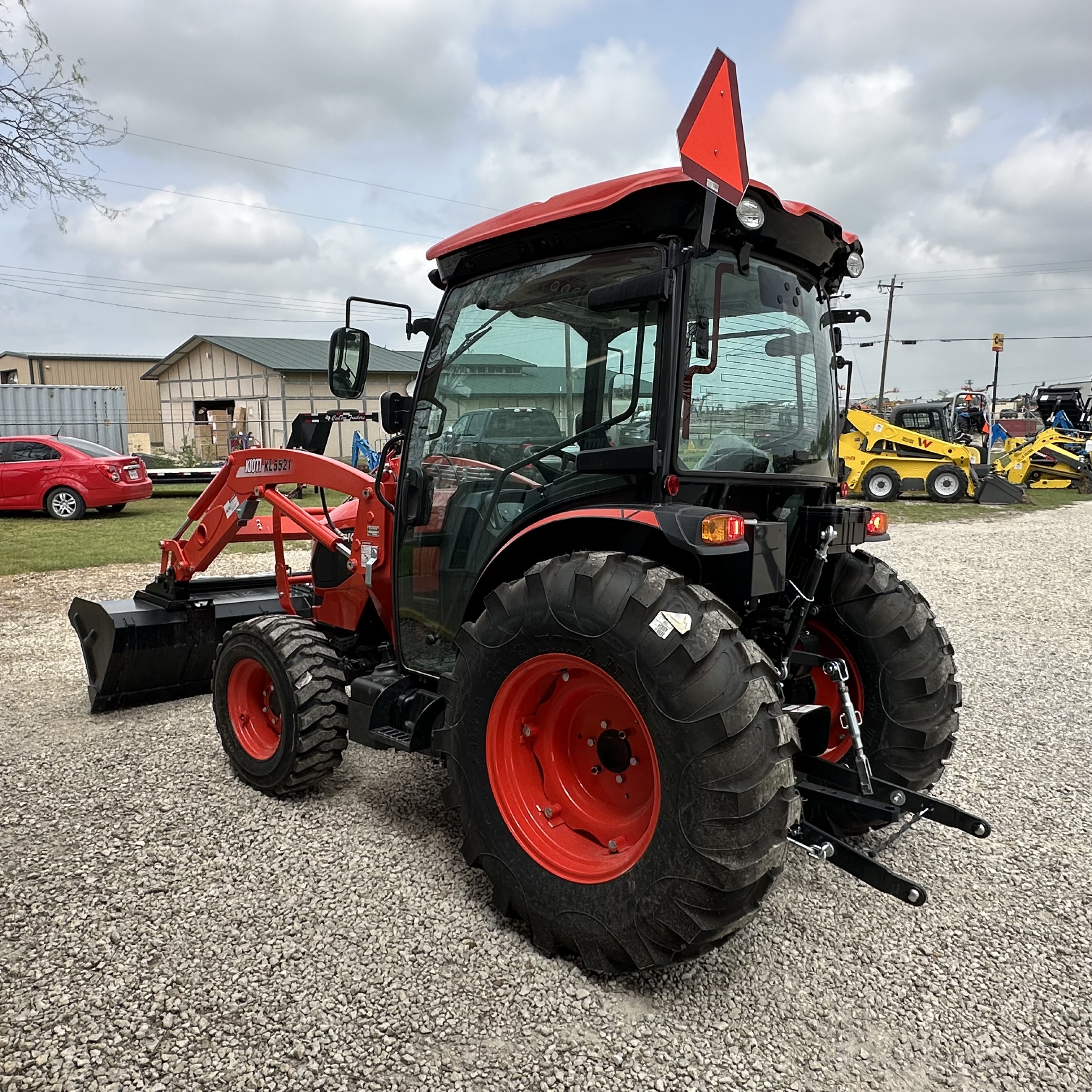 Kioti DK5320SE HST CAB:4741