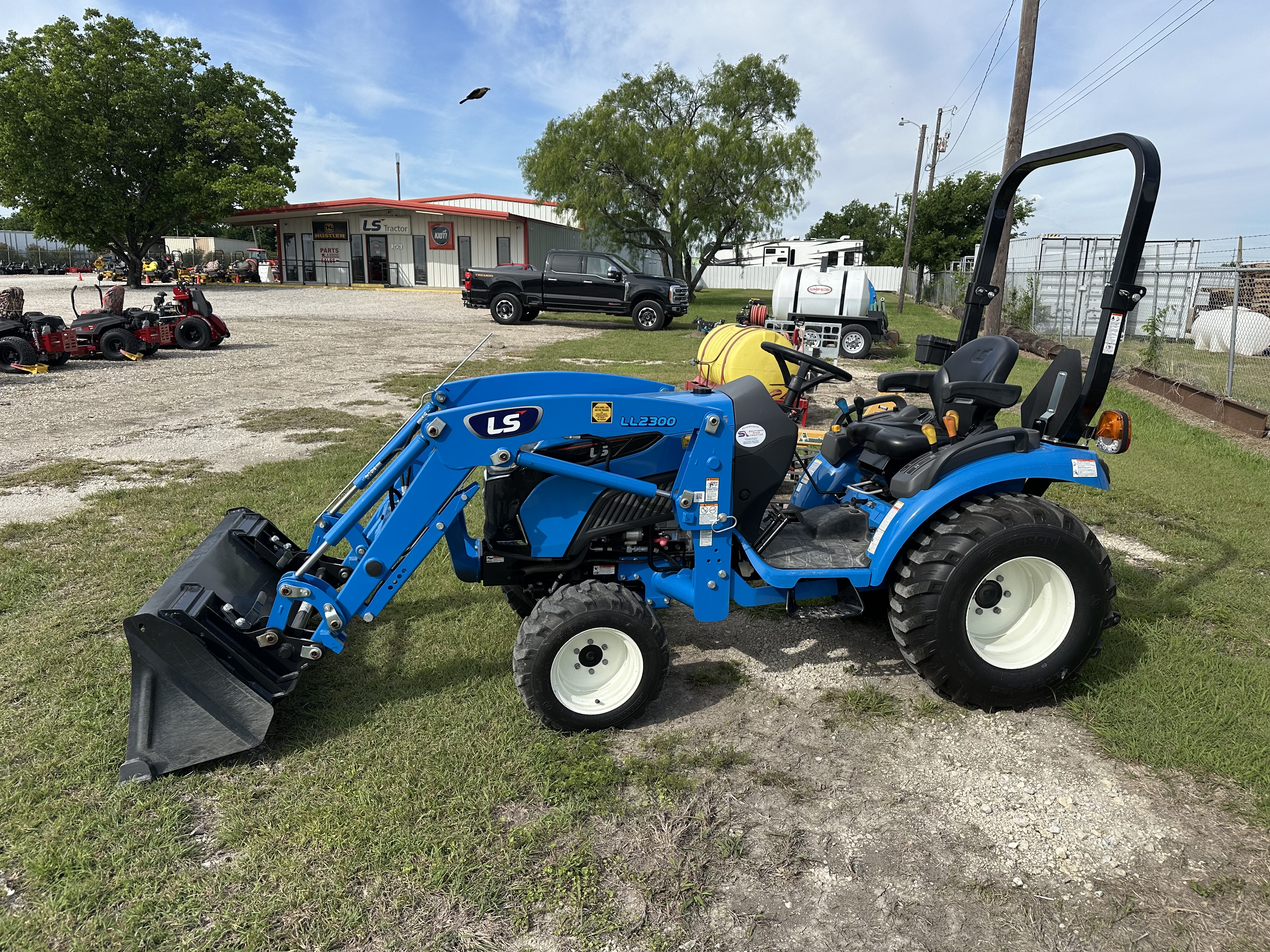 LS Tractor MT225S:5222