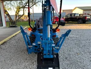 LS Tractor MT125 TLB:4575