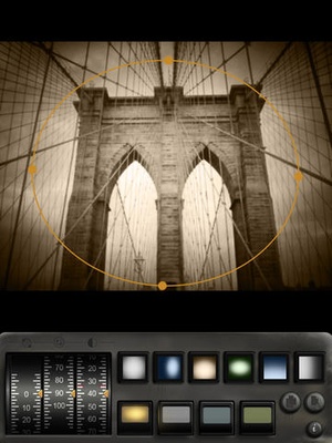 Screenshot Noir Photo on iPad