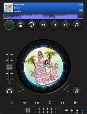 Screenshot DJ Mixer 3 on iPad