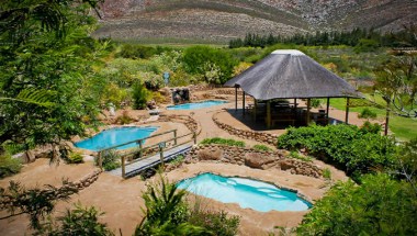 Montagu Guano Cave Resort