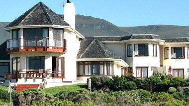 Sandbaai Country House