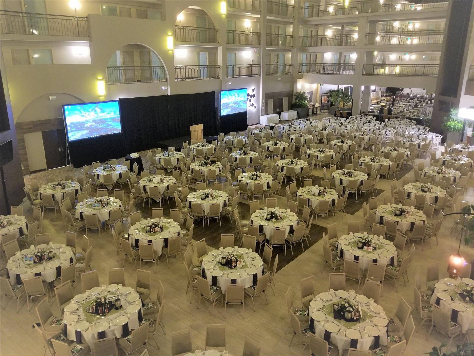 Meetings And Events At Embassy Suites By Hilton Seattle North