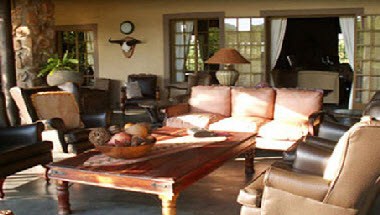 Shikwari Bush Lodge &amp; Pangolin Bush Camp