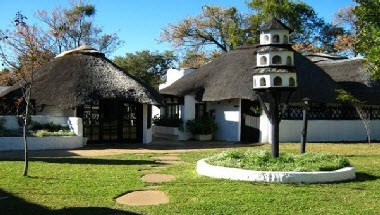 Lalapanzi Hotel &amp; Conference Centre