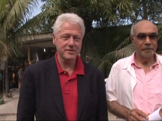 HAITI / CLINTON WRAP 2
