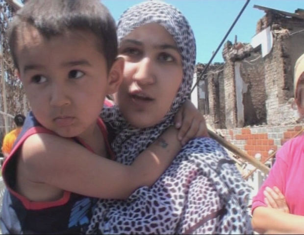 KYRGYZSTAN / DISPLACED