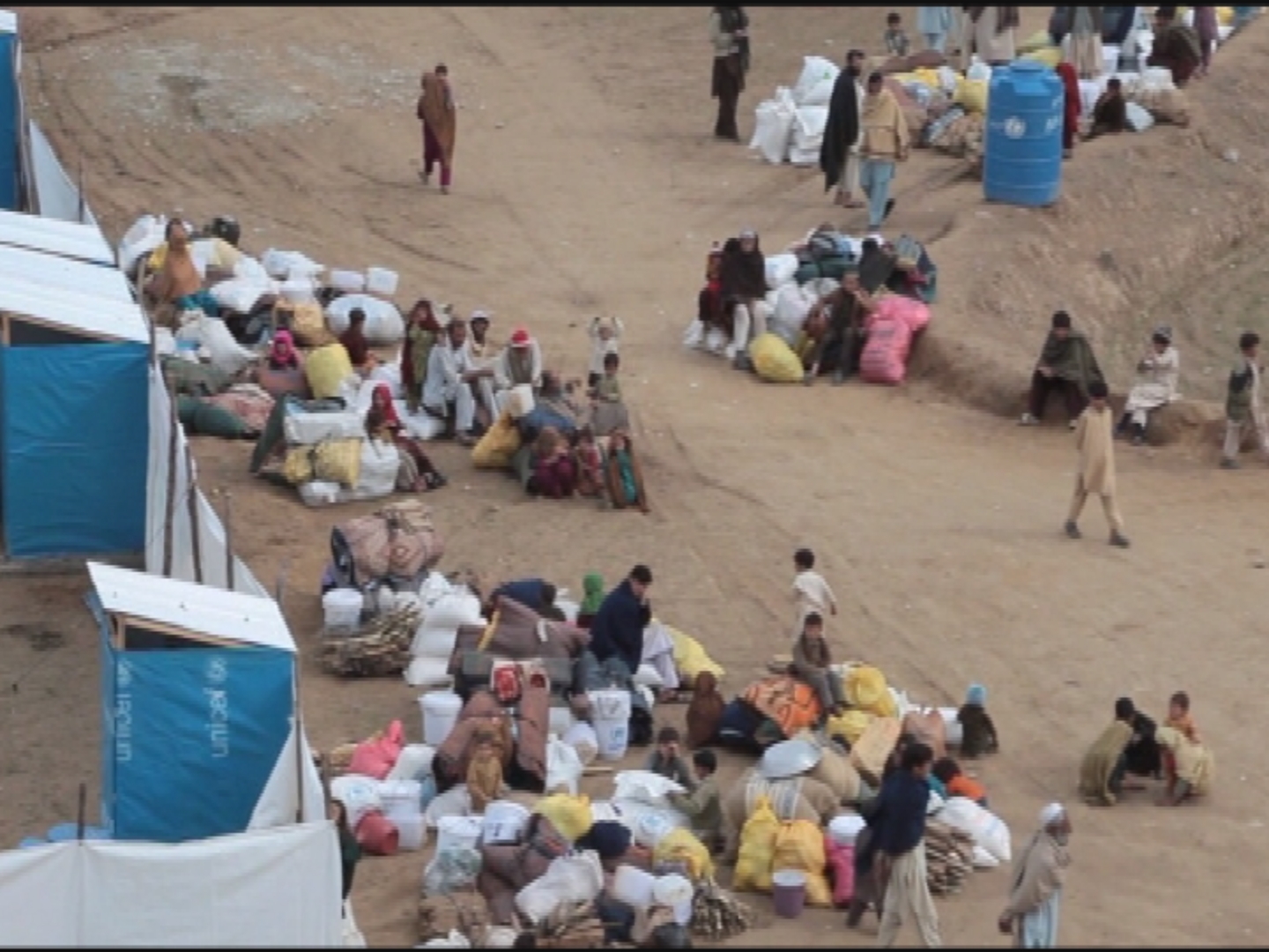 PAKISTAN / VIOLENCE DISPLACED 