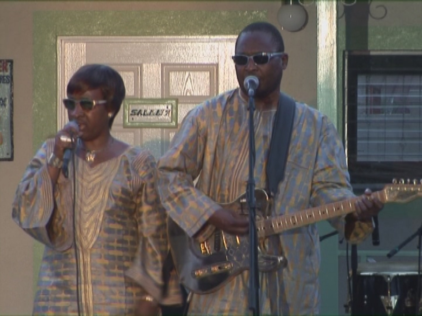 HAITI / MALI AMADOU AND MARIAM