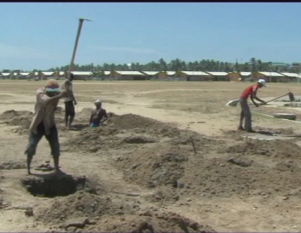 SRI LANKA / POST-TSUNAMI HOUSING   