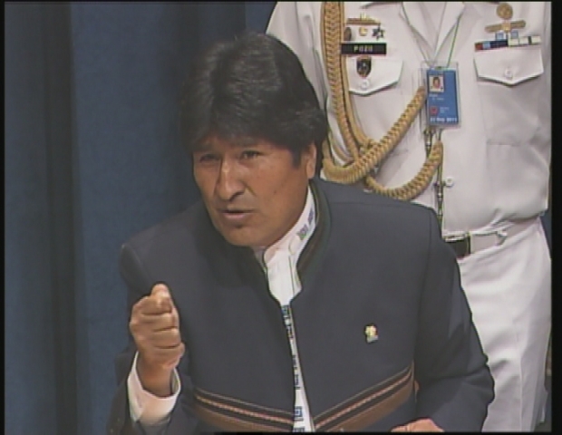 UN / MORALES PRESSER 