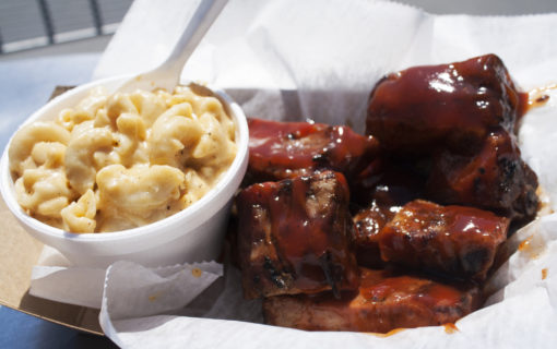 mac and cheese and BBQ from Daddy Pete's food truck