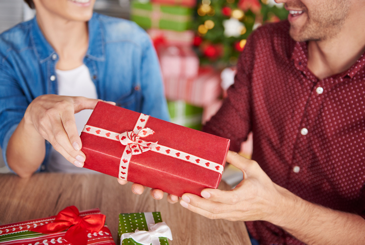 christmas gift for newly dating Navigating a new relationship can be difficult enough add a holiday— valentine's day, christmas, or a birthday—and suddenly the panic sets in: what do. christmas gift for newly dating Navigating a new relationship can be difficult enough add a holiday— valentine's day, christmas, or a birthday—and suddenly the panic sets in: what do.