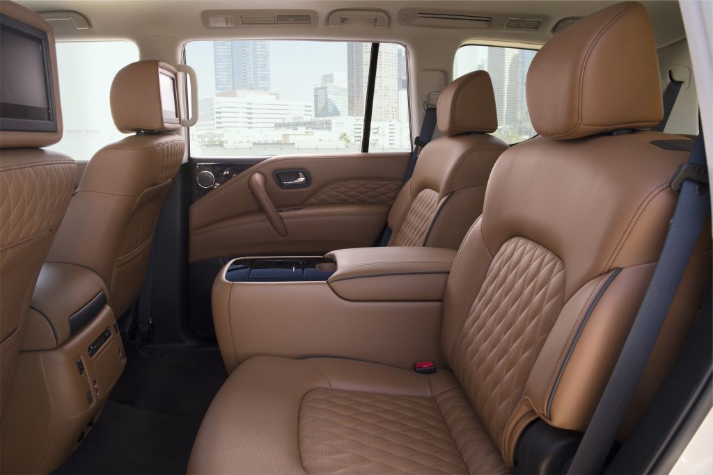 The 2018 INFINITI QX80 stands apart with a refined and spacious cabin that features high-quality materials, a hand-crafted finish, and advanced drive-assist technologies – all combining to promote a sense of inclusive, modern luxury and set new standards for upscale sophistication.