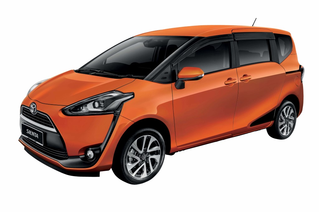 Toyota Sienta Modified