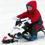 12 tips to stay active in winter