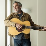 Steamboat headliner a master storyteller