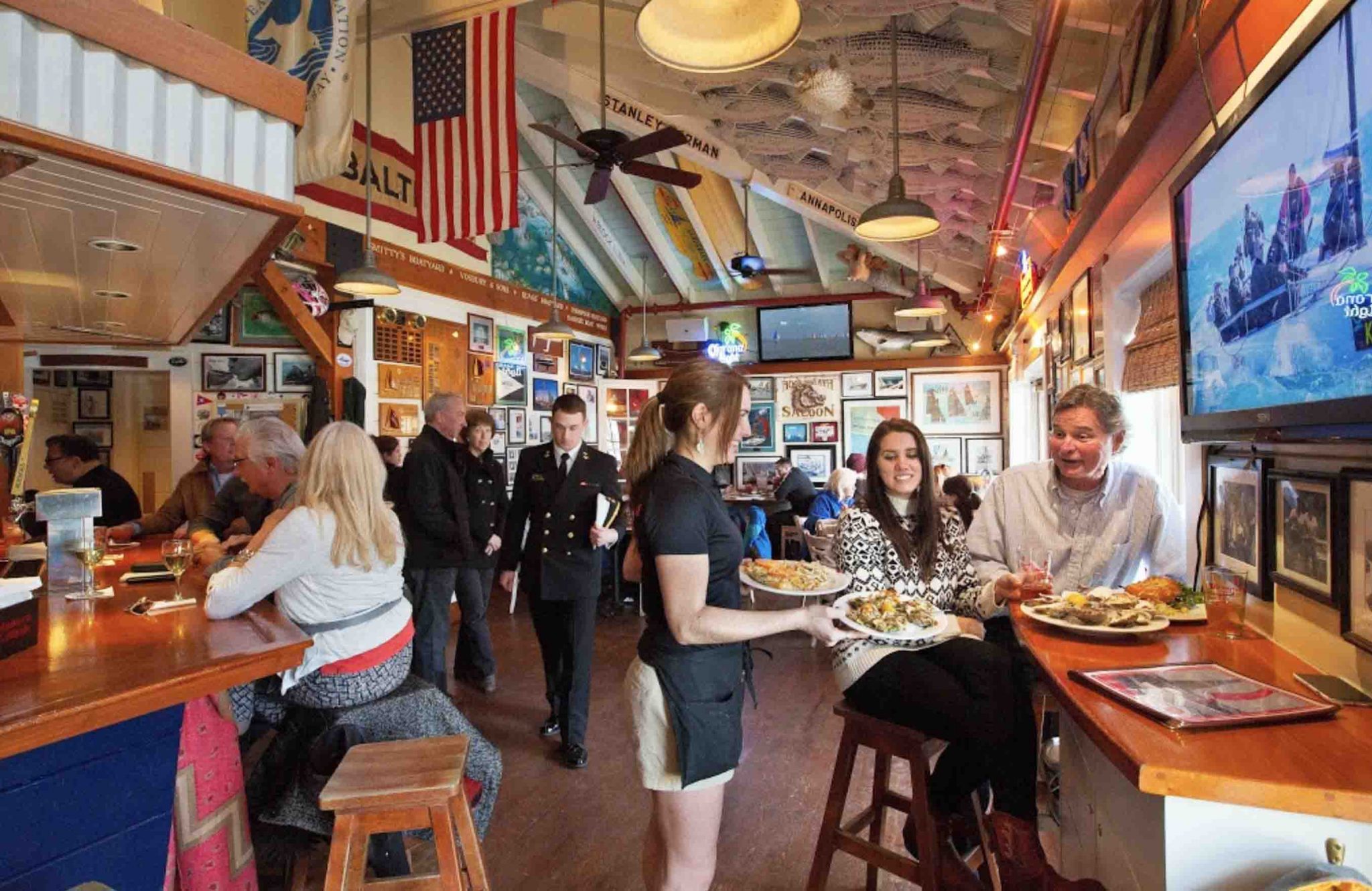 A Local's Guide To The 5 Best Restaurants in Eastport, Annapolis REAL