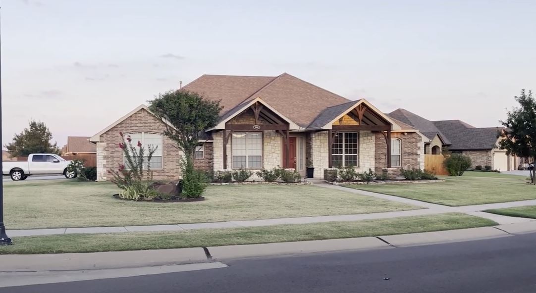 St. James Park Norman, OK Rüya Team Realty Rüya Team Realty