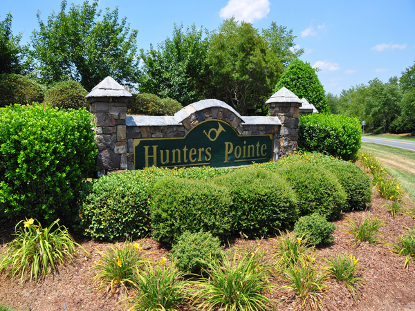 Hunters-Pointe-Wesley-Chapel-NC