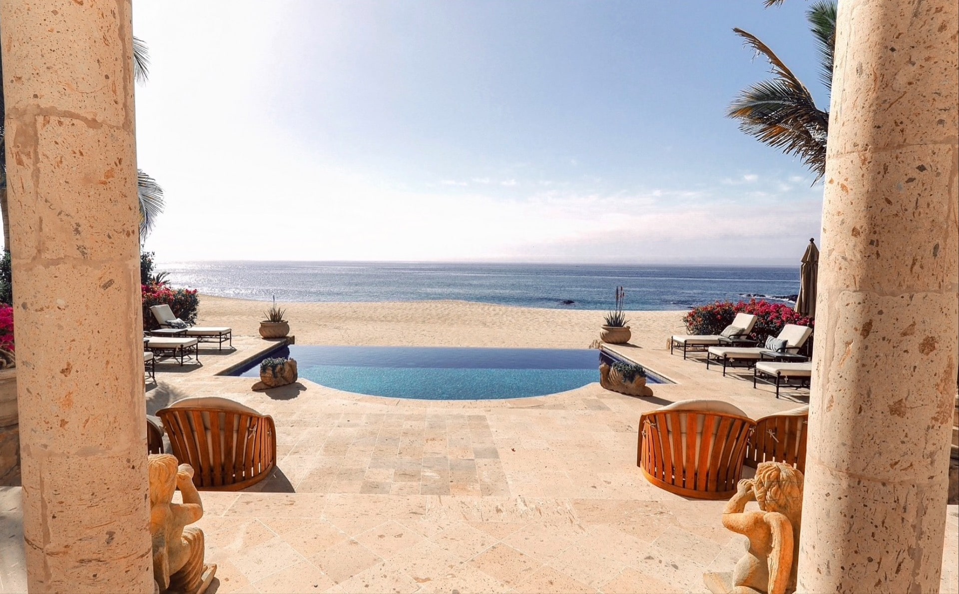 Picture of BEACHFRONT HOMES & VILLAS ‹ Laidback Luxury | Laidback Luxury