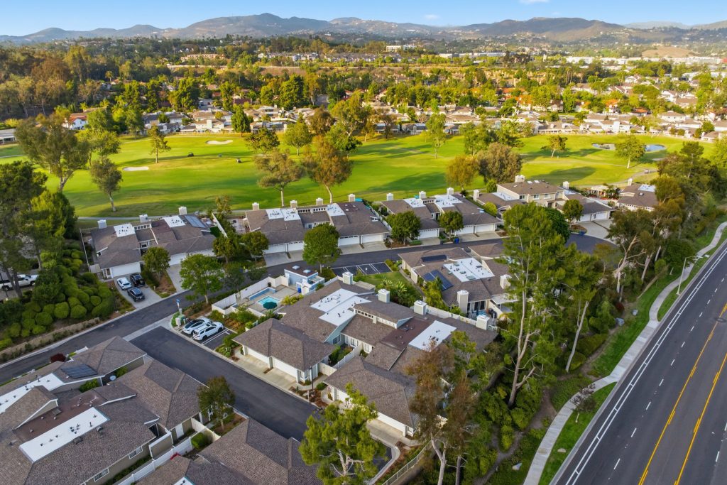 3 Bed 2 Bath Home For Sale in Shadowridge Greens Vista CA